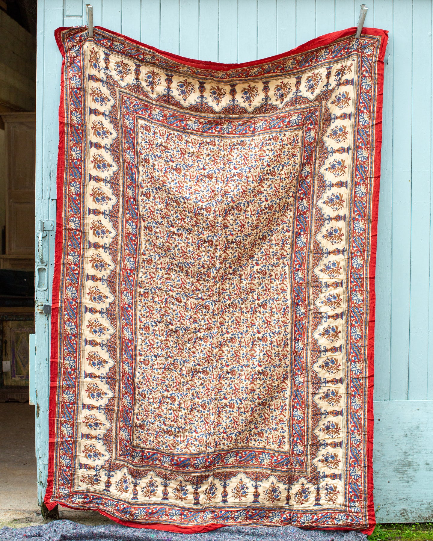 Print Block Padded Quilt - Oxenwood