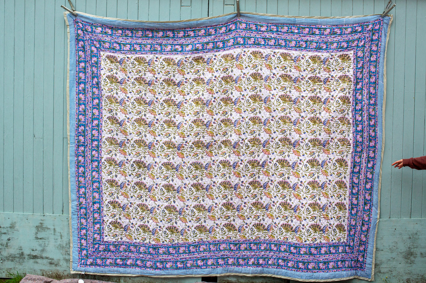 220 x 270cm Print Block Padded Quilt - Biddestone