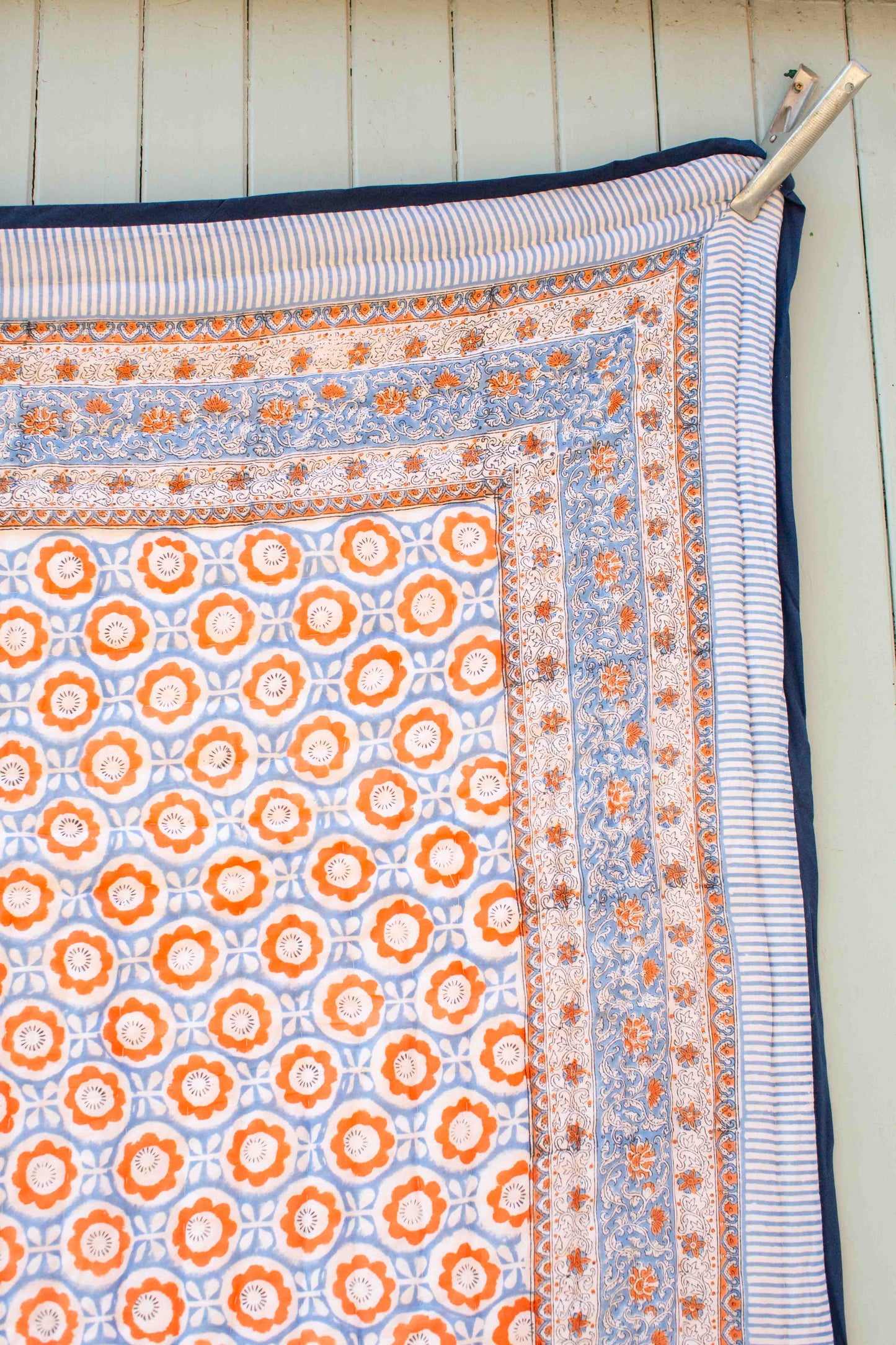 220 x 270cm Print Block Padded Quilt - Clatford