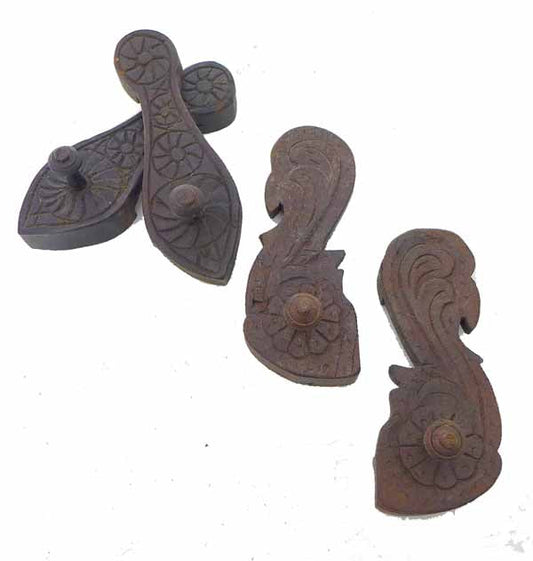 Pair of Carved Wooden Sandal (Vintage Wooden Paduka)