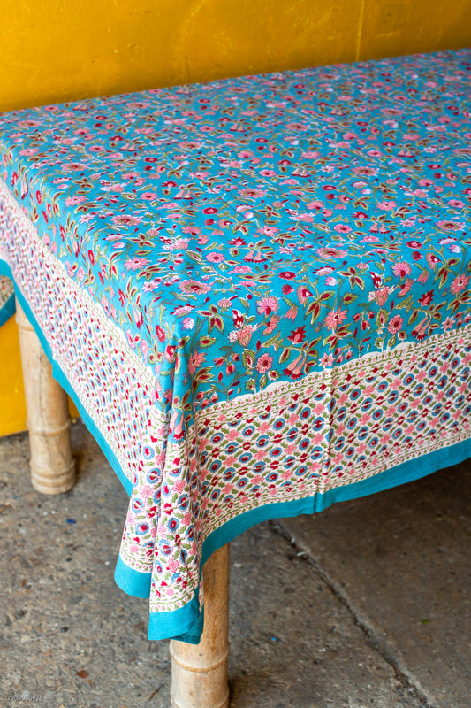 Honeystreet Tablecloth