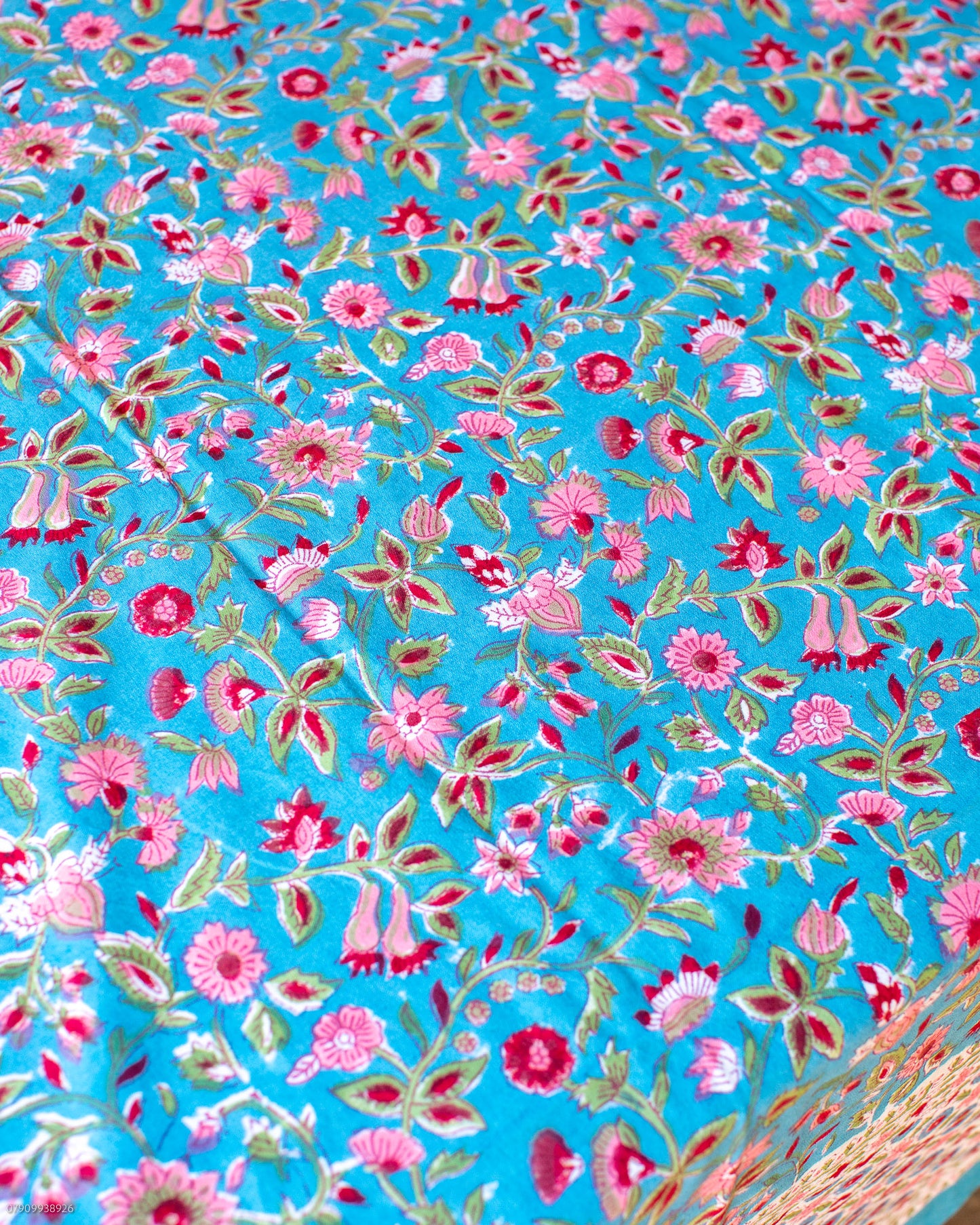 Honeystreet Tablecloth