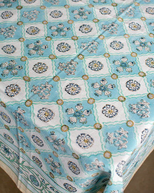 Box Tablecloth