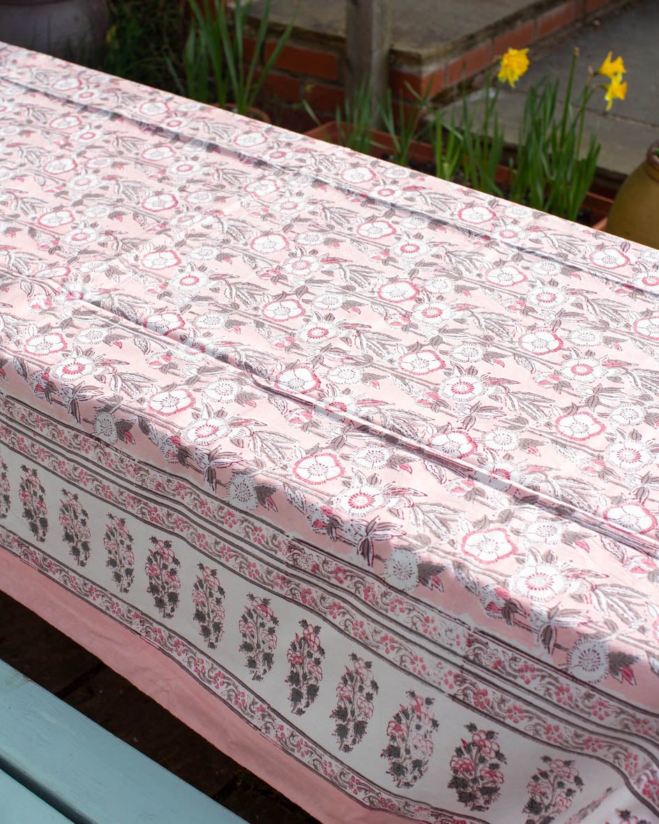 Tablecloth