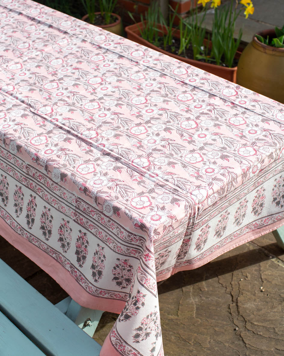 Tablecloth