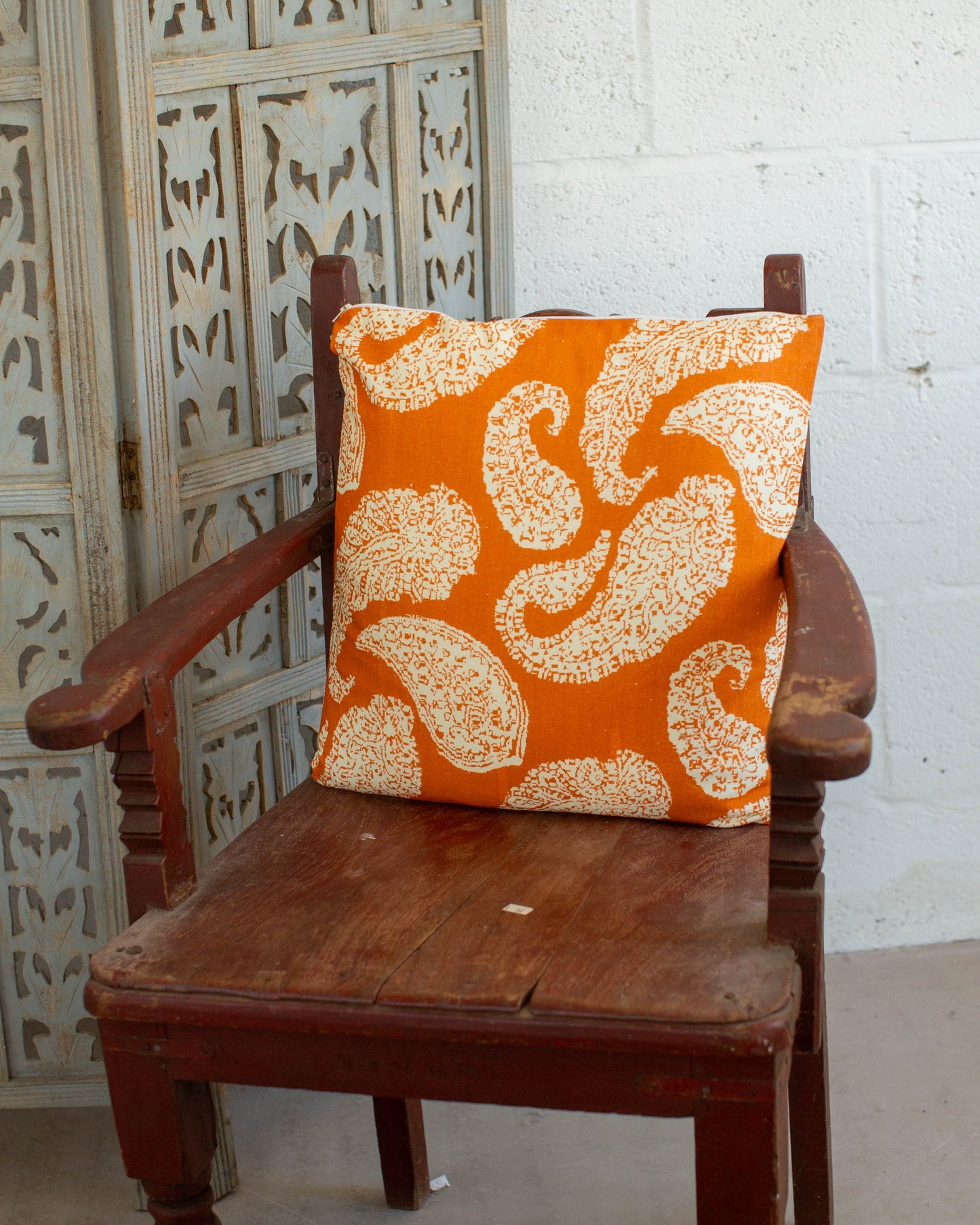 Sample Cushion