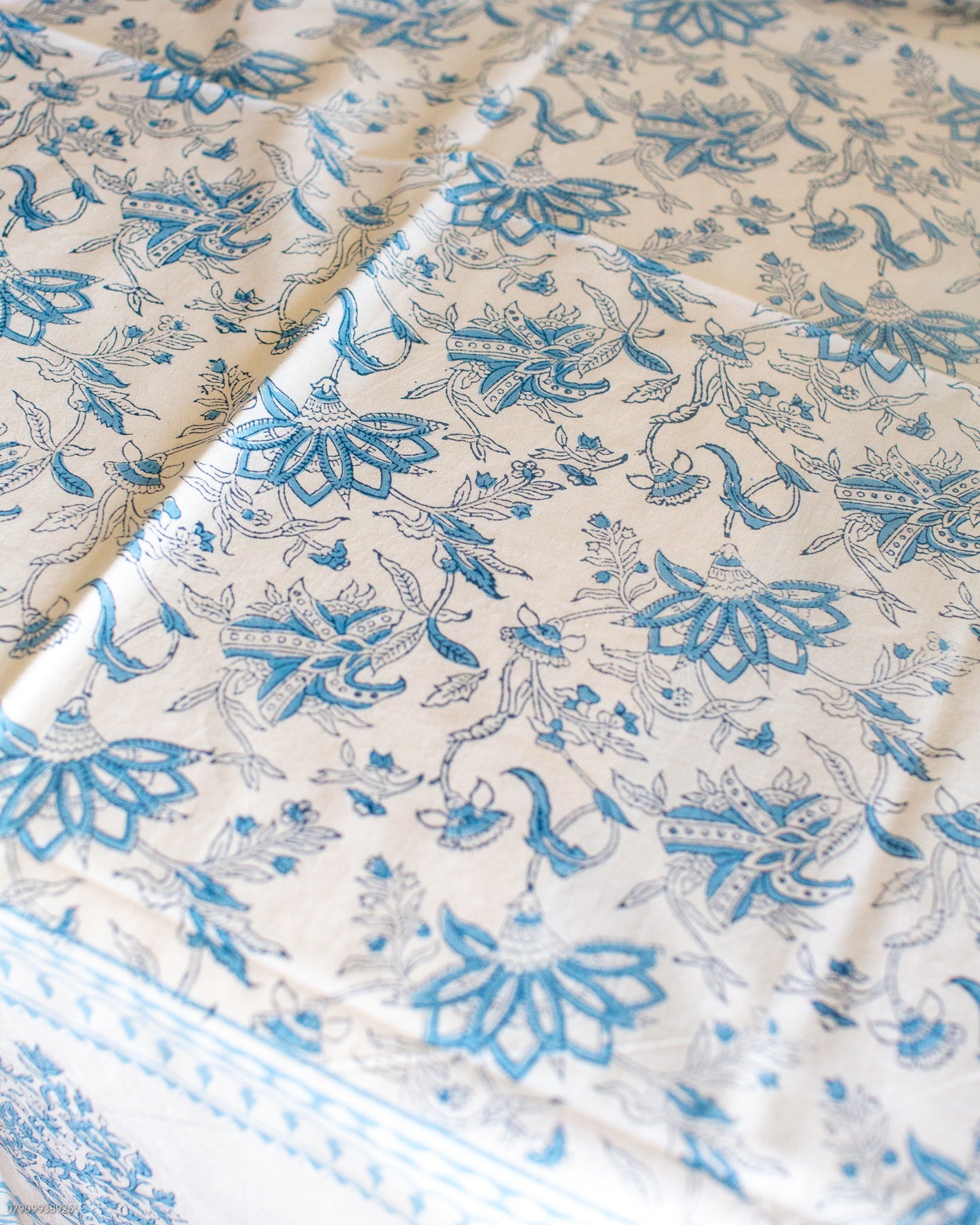 Tablecloth/Bed Cover