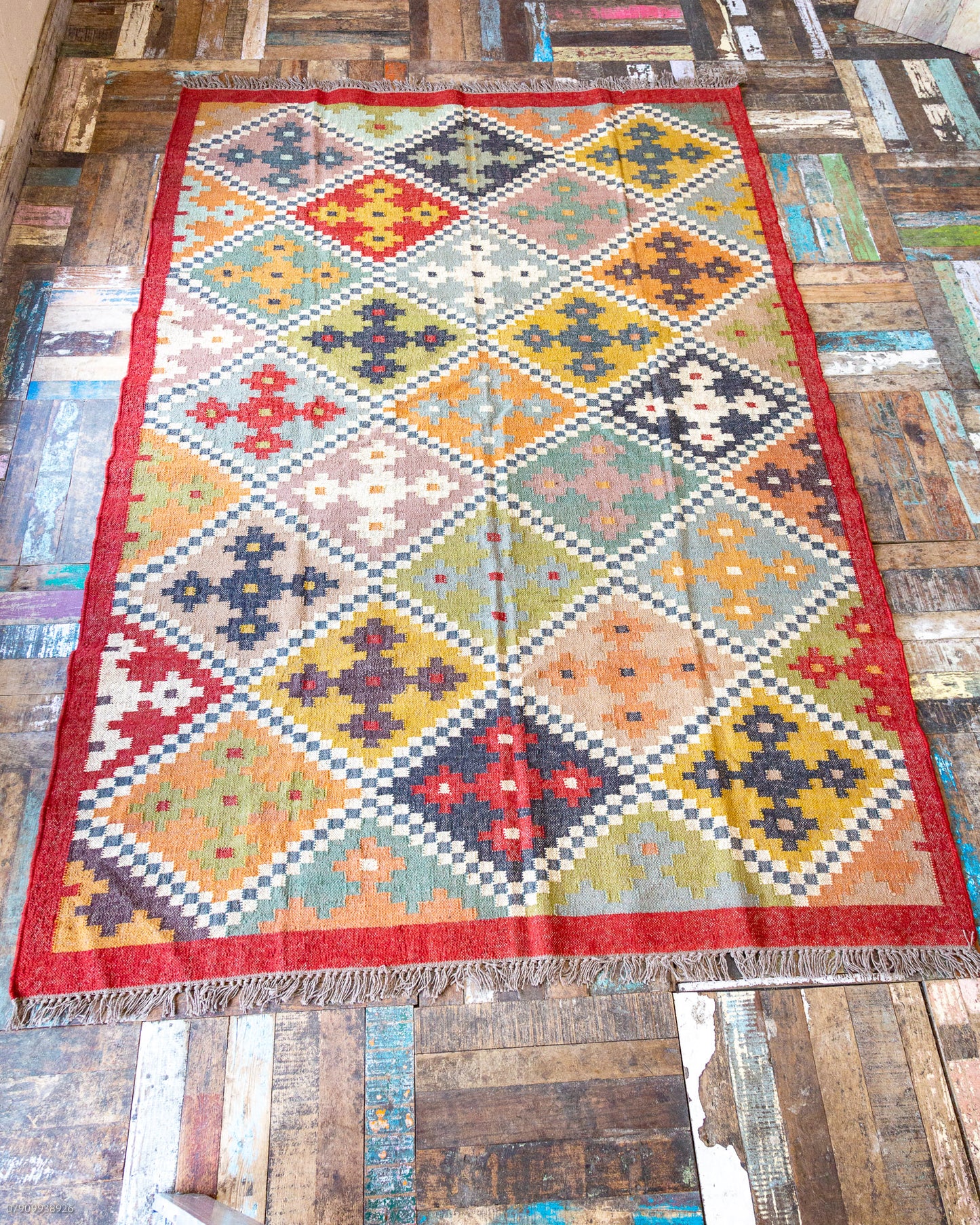 Large Wool & Jute Rug 182cm x 274cm