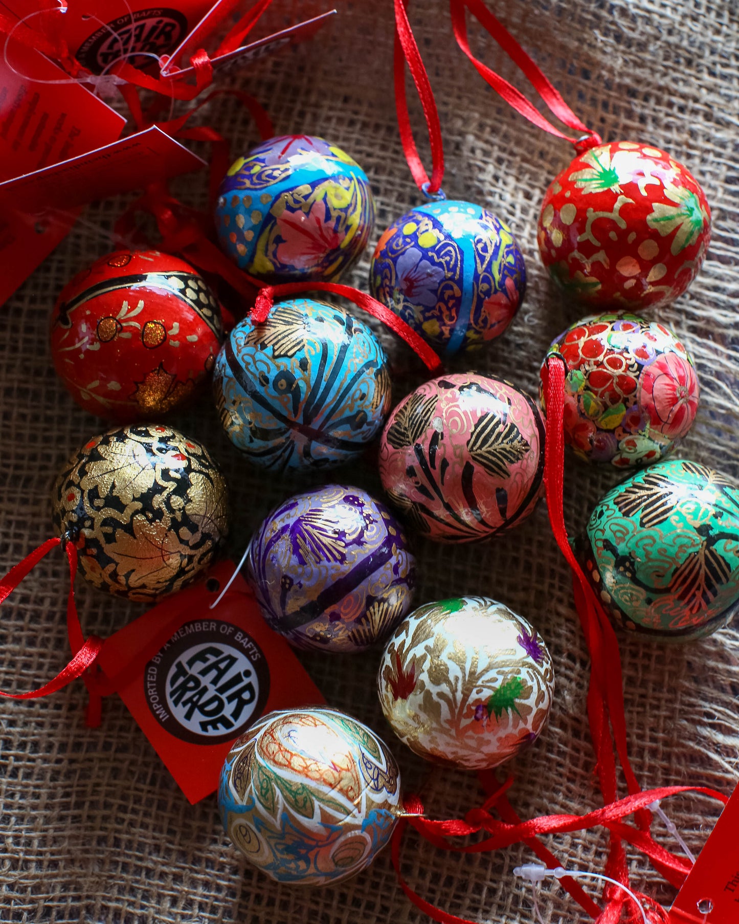 Set of 6 Classic Bauble decoration