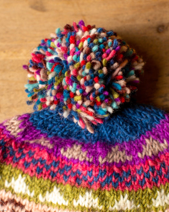 Load image into Gallery viewer, Eskimo Fairisle Knitted Bobble Beanie

