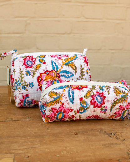 Chirton Wash Bag