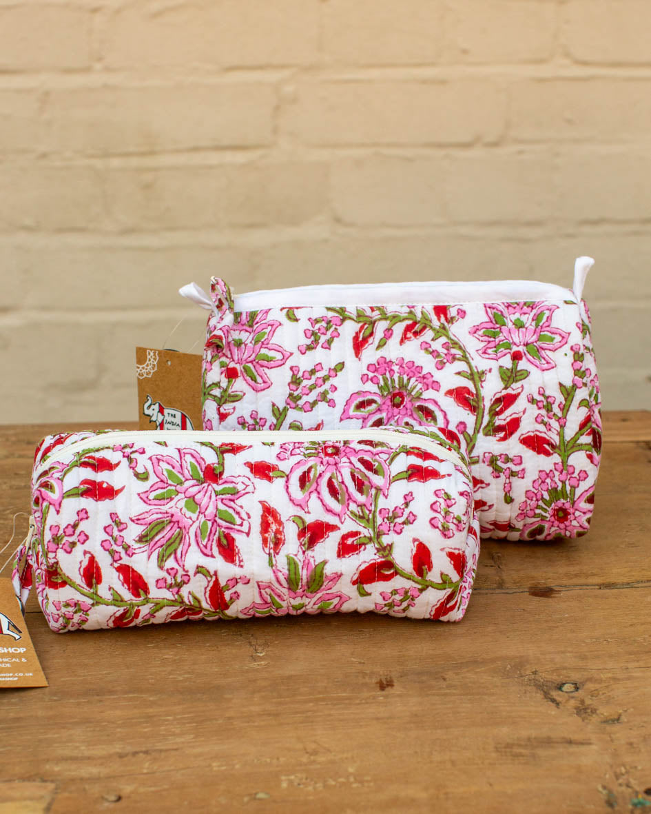 Huish Wash Bag