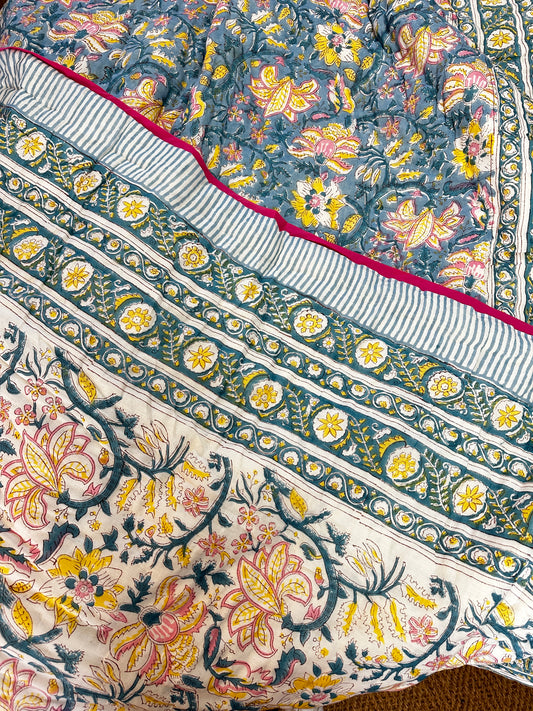 Print Block Padded Quilt - Chisbury