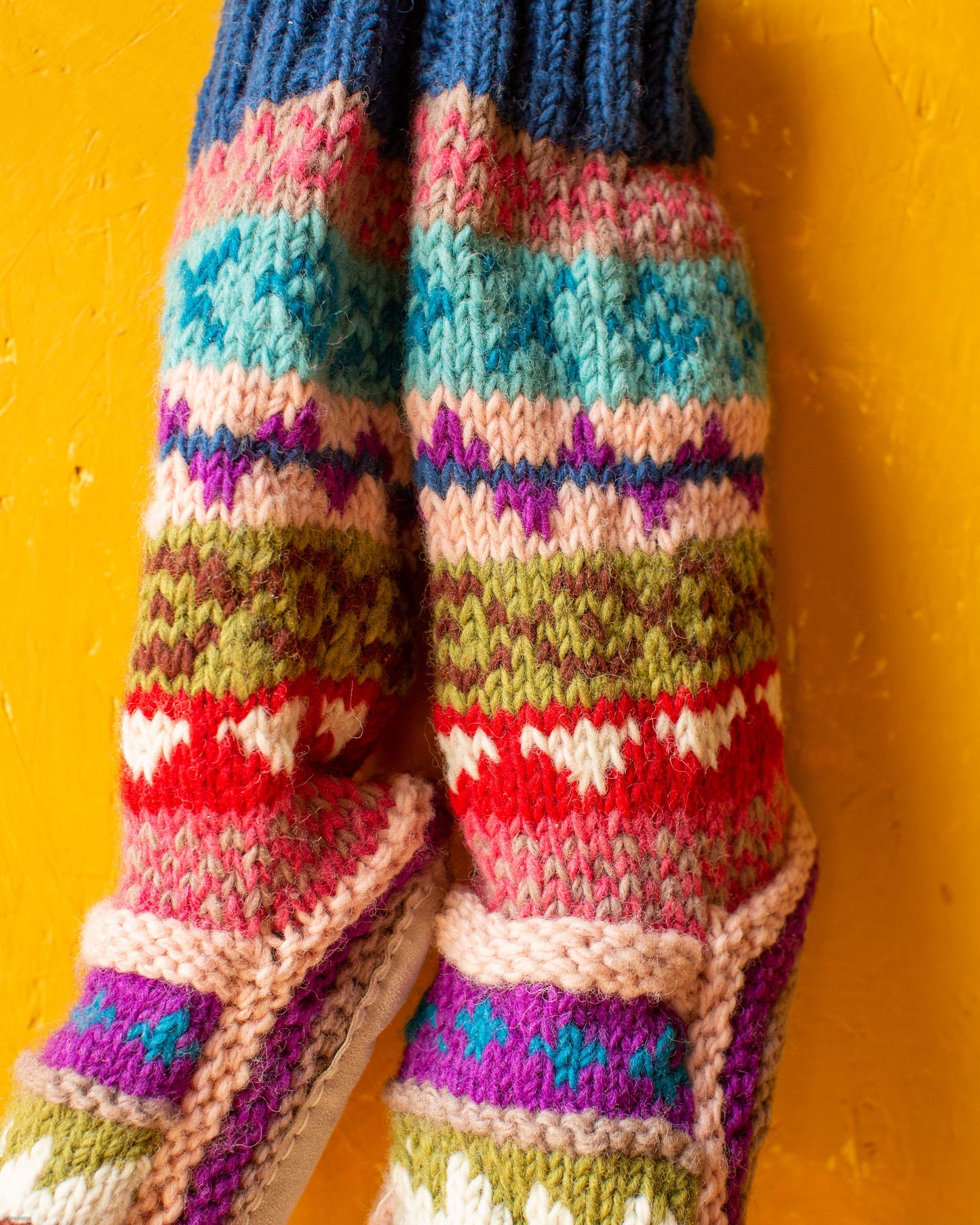 Load image into Gallery viewer, Eskimo Fairisle Knitted Slippers
