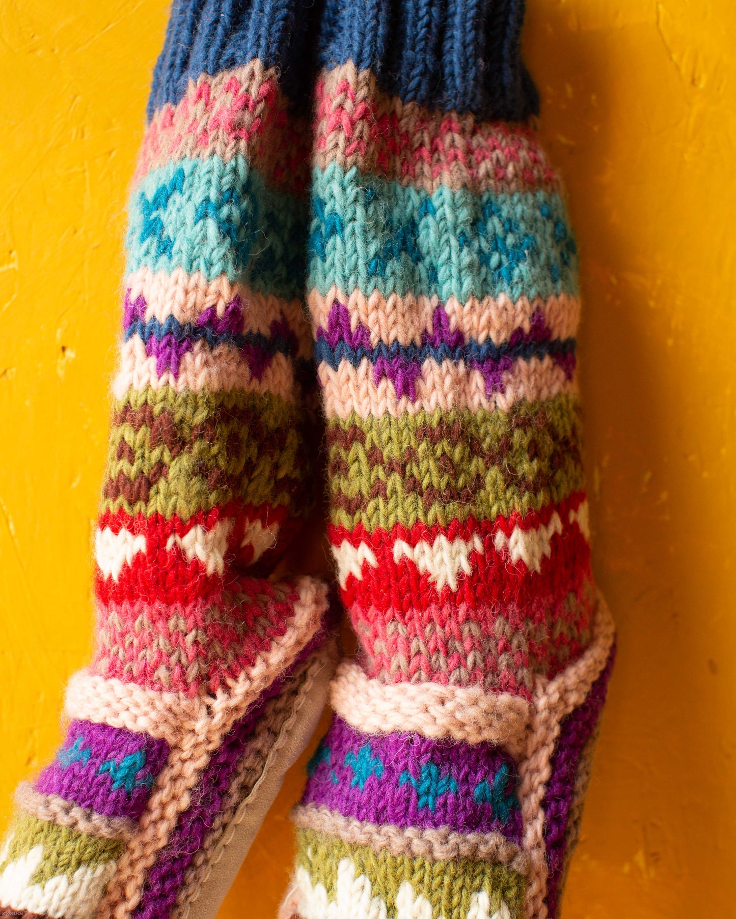 Load image into Gallery viewer, Eskimo Fairisle Knitted Slippers
