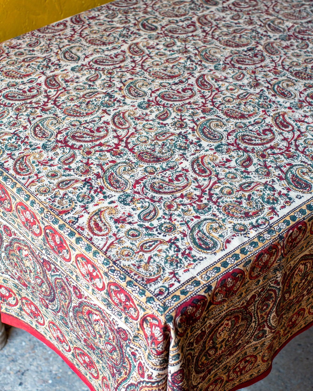 Hilcott Tablecloth