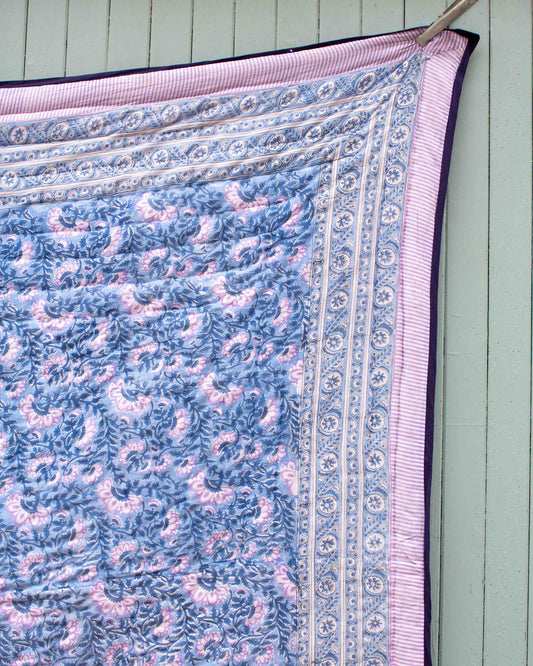 Print Block Padded Quilt - Grafton