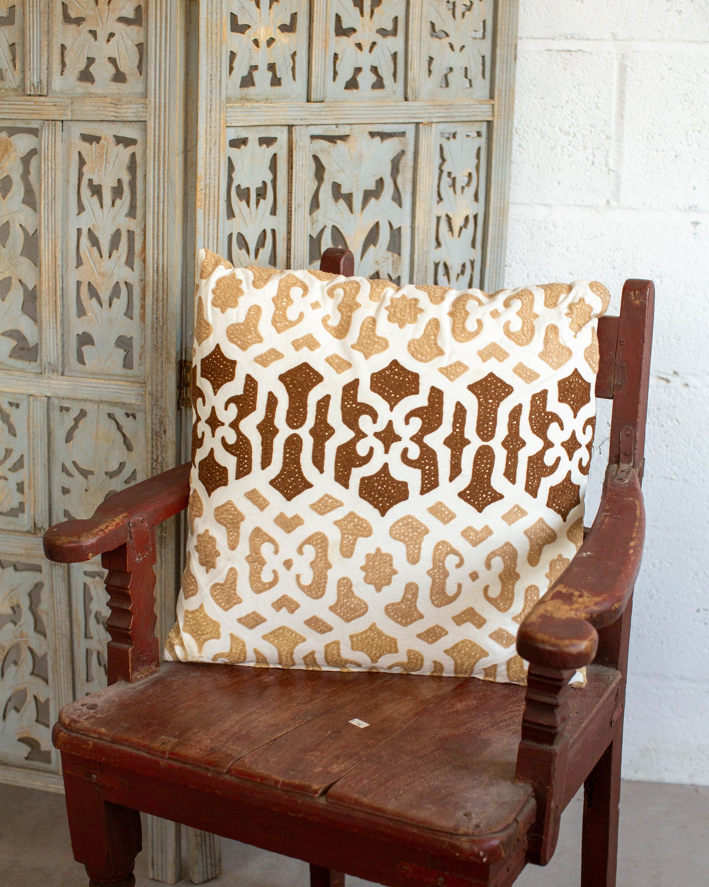 Sample Cushion
