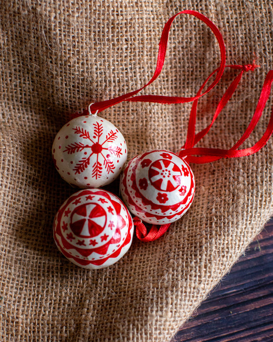 Scandi Bauble decoration Set of 6