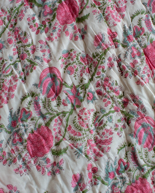 Print Block Padded Quilt - Manningford