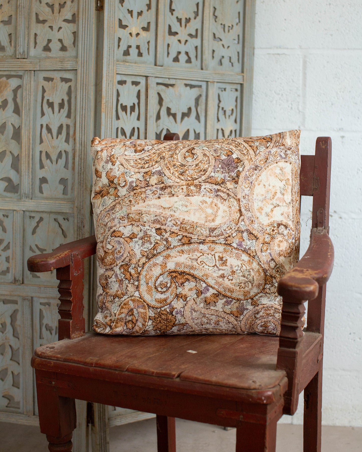 Sample Cushion