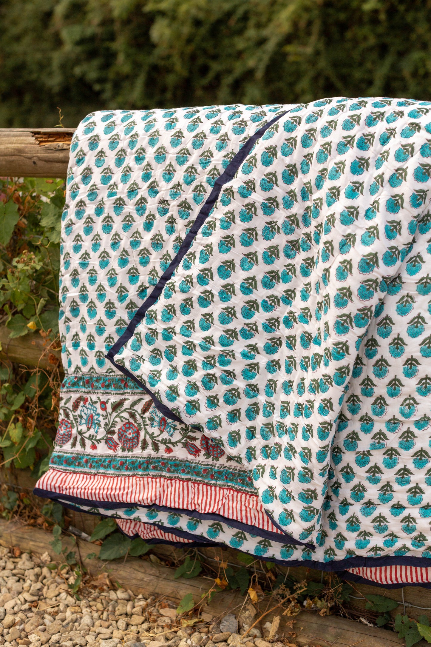 Print Block Padded Quilt - Stanton White