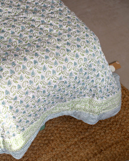 Print Block Padded Quilt - Wilsford