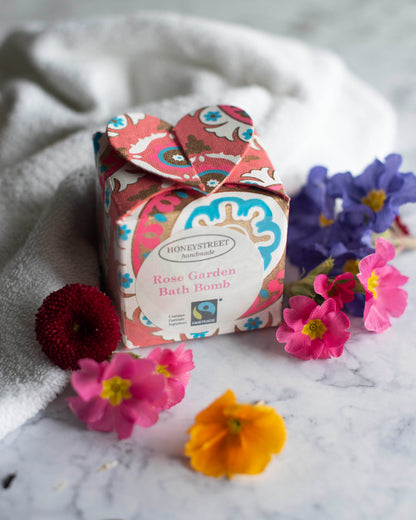 Rose Garden Bath Bomb - The india Shop