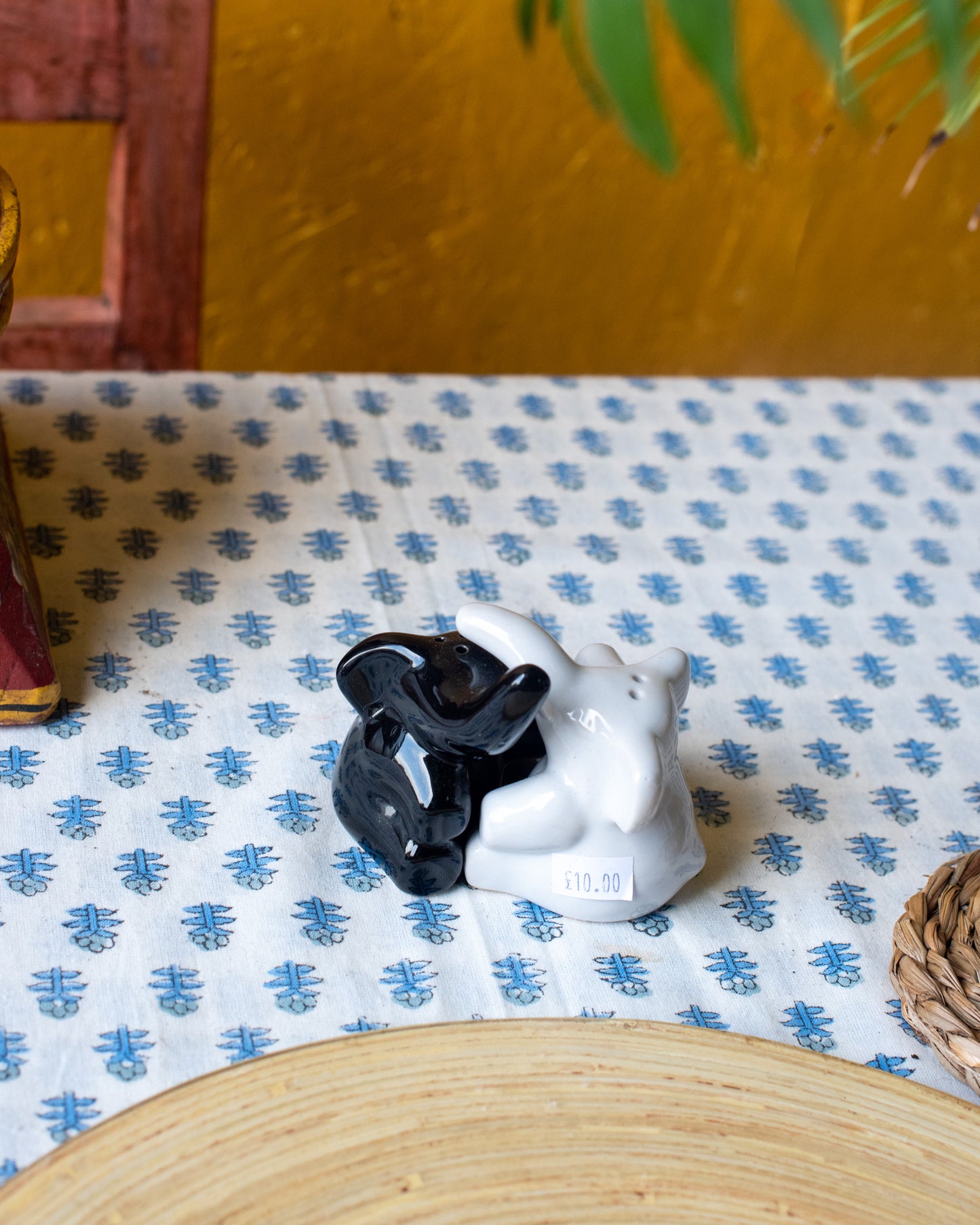 Salt & Pepper Elephant Shaker - The india Shop